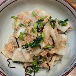 くだもの大好き🧡の作ってみた!投稿(抱えて食べたい♡『ツナ塩昆布 de かぶの無限サラダ』)