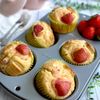 あゆの作ってみた!投稿(いちごとヨーグルトのモチモチ米粉マフィン)