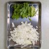 海老のトマトクリームパスタ│ワンパンで完成♪生クリーム不使用の工程1