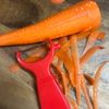 にんじんと卵のコク旨サラダの工程1
