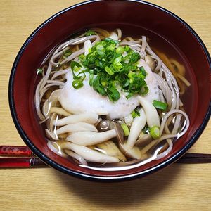 ナムディの作ってみた!投稿(【まいたけのとろろそば】つゆが絶品♪)