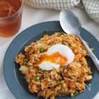 ツナカレーチャーハン温玉のせ