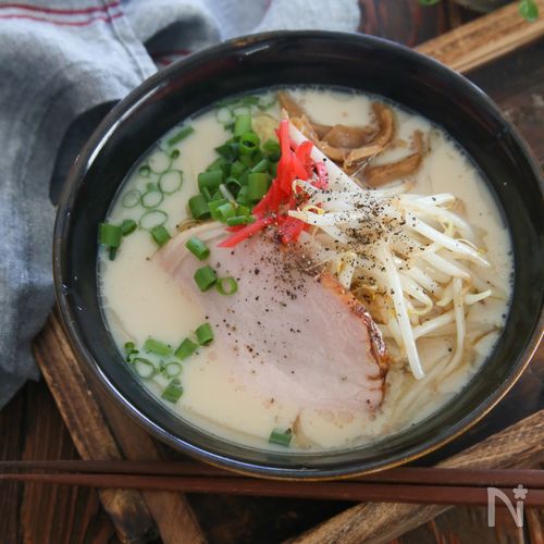 簡単！コク旨★豚骨ラーメン風のつゆ