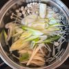 味付け簡単！《えのきと豆腐の塩昆布スープ》の工程1
