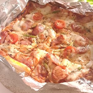 とのちゃまの作ってみた!投稿(簡単手軽♪【ジューシーアスパラととろけるチーズのパイピザ】)