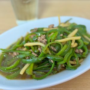 Tsuneaki Okadaの作ってみた!投稿(豚ひき肉でチンジャオロース☆節約)