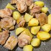 隠し味がポイント♡鶏肉とじゃがいものケチャップ炒めの工程4