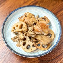 炒めるだけ!《鶏肉とれんこんの生姜照り焼き》