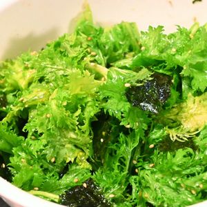 こざかなの作ってみた!投稿(《３分で出来る♪》わさび菜のやみつきサラダ)