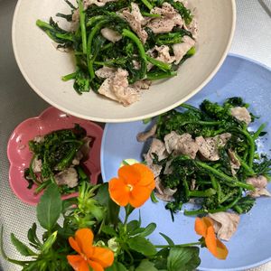 そら・ゆずの作ってみた!投稿(ささっと作れる！菜の花と豚バラのうま塩炒め)