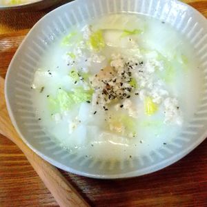 チョロリスの作ってみた!投稿(【白菜とひき肉の塩豆乳スープ】食材２つで大満足！白菜が主役♪)