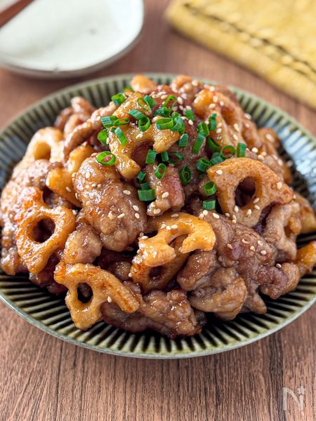 豚こま肉とれんこんのこってり甘酢炒め