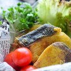 お弁当にも♪フライパンdeブリのカレー風味竜田揚げ