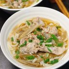 【豚ごぼううどん】旨味しみしみ♪ 炒めごぼうが決め手！