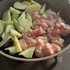 ワンパン◎【鶏肉となすのみぞれ煮】とろっと和風おかず♪の工程3