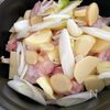 【塩麹×煮る】シンプル調味のタッカンマリの工程1