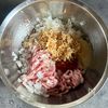 蒸篭で手間抜き♡【蒸しロールキャベツ】の工程1