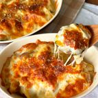 秋を感じるかぼちゃとさつまいものクリーミーグラタン