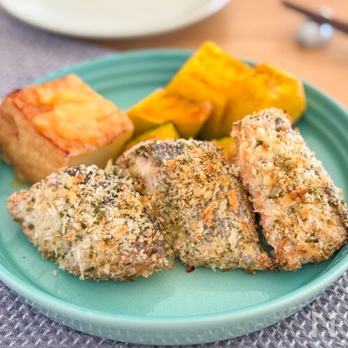 【簡単】香ばしクリスピー！鮭のパン粉焼き