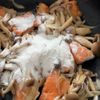 『鮭ときのこのクリーム煮』米粉でなめらか、とろ〜り♪の工程3