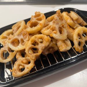 しーちゃんの作ってみた!投稿(【れんこん唐揚げ】無限に食べれる♡食材ひとつ副菜♬)