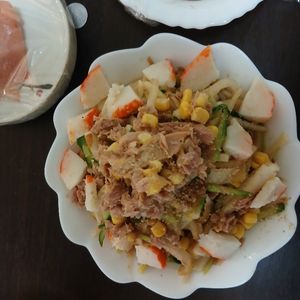 マンチカンのがんもの作ってみた!投稿(きゅうりとツナの無限サラダ【#作り置き#大量消費】)