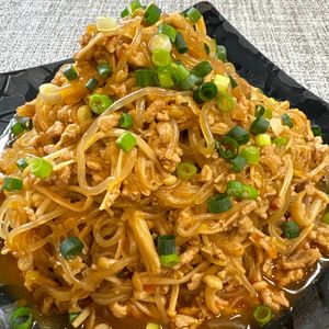 楽ラク手抜キッチン🐶🐾の作ってみた!投稿(えのきとしらたきで腸活《止まらない♡麻婆炒め》)