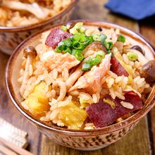 【鮭とさつまいものバター醤油炊き込みご飯】秋の味覚が絶品！