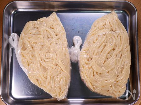 昭和の純喫茶ナポリタン下準備