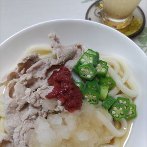 KUMIKOの作ってみた!投稿(【梅おろし豚しゃぶうどん】疲労回復！暑い日にぴったり♡)