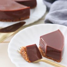 オーブン不要！チョコケーキ【卵・乳・小麦粉を使わないおやつ】