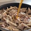 【豚バラしめじのみぞれ煮】寒い日にぴったりのさっぱりメインの工程3