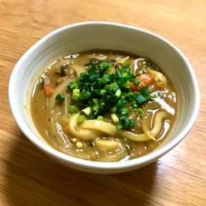 Nao★彡の作ってみた!投稿(残りカレーと残り味噌汁で美味しいカレーうどん。)