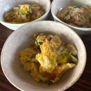 フミ✨の作ってみた!投稿(材料3つで副菜完成！長ねぎとちくわの卵とじ)