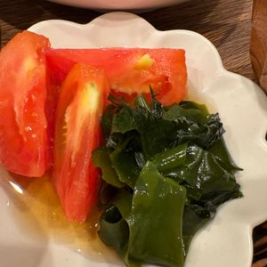 ゆずぽんずの作ってみた!投稿(【トマトとわかめのおひたし】さっぱりおいしい♪暑い季節に)