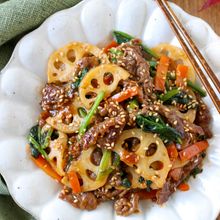 残った野菜で♪牛肉と蓮根のプルコギ風炒め