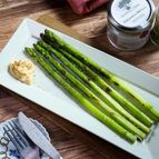 シンプルに野菜本来の味を味わう『アスパラガスのソテー』