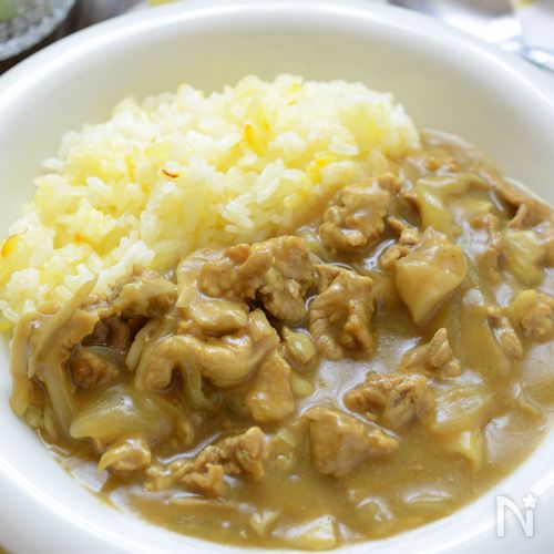 【舞茸たっぷりポークカレー】バター＆ルー不要！簡単で絶品☆