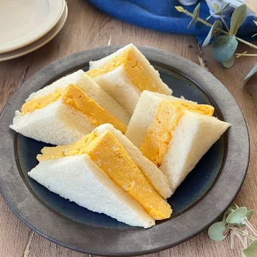 お出汁たっぷり たまごサンドイッチ