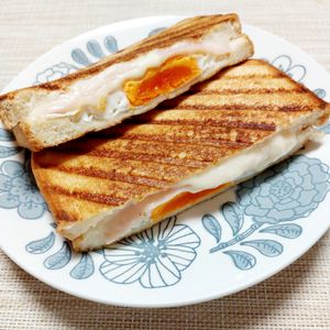 よっこの作ってみた!投稿(クロックマダム風ホットサンド)