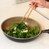 【小松菜の油炒め】めちゃ便利な!パパッと副菜の工程1