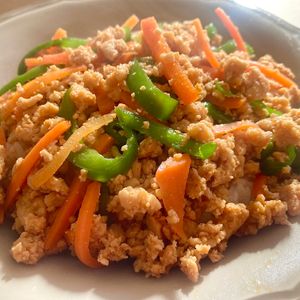 ゆかりの作ってみた!投稿(簡単・安い・旨い！【プルコギ風丼】)