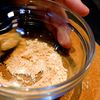 昭和の懐かしすぎる「給食揚げパン」思い出の味を再現の工程2