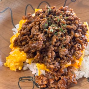1379721の作ってみた!投稿(【チーたまカレーそぼろご飯】包丁不要♡５分で絶品♬ランチにも)