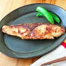 ぶりのにんにく味噌焼き