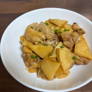 さらの作ってみた!投稿(『たけのこと鶏肉の甘辛炒め』旬のたけのこでご飯が進む!!)