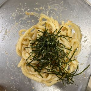 ぺんぎん？の作ってみた!投稿(5分でぱぱっと！チンして和えるだけ♪「明太バターうどん」)