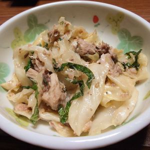 viviの作ってみた!投稿(サバ缶とキャベツのごまあえ【#作り置き #包丁不要】)