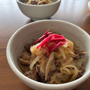 こむぎの作ってみた!投稿(関西風【牛丼】舞茸でお肉も柔らかく)