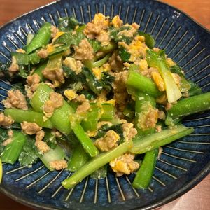 1169387の作ってみた!投稿(ワンパン10分！【ふんわり卵のひき肉オイスター炒め】)